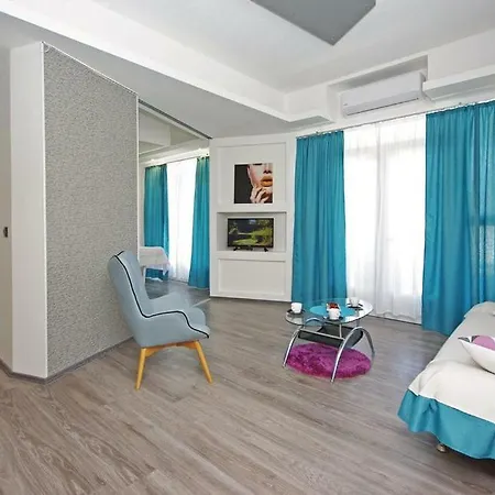 Em Apartman Makarska