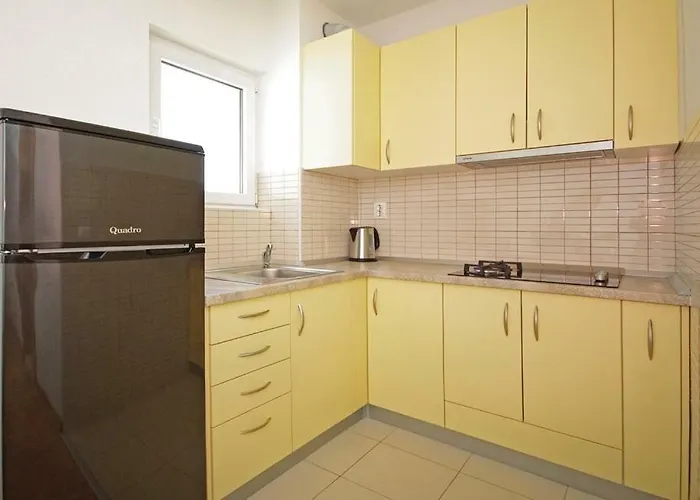 Em * 马卡尔斯卡