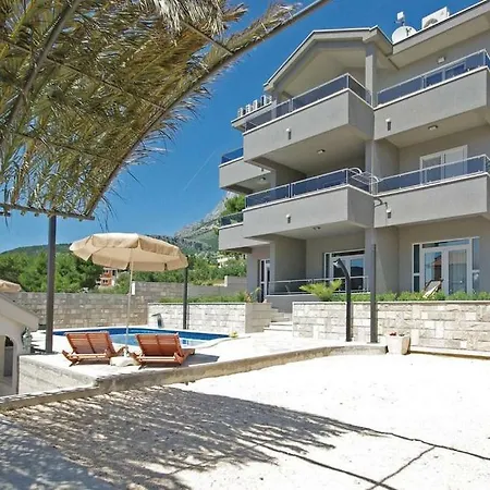 Em Apartment