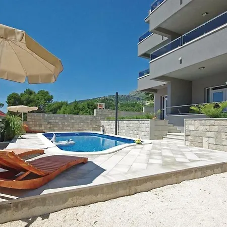 Apartman Em Makarska