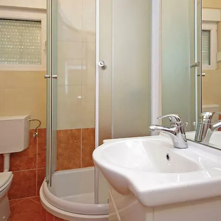 Em Appartement Makarska