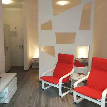 Em Apartment Makarska