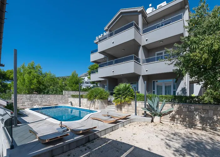 Appartement Em Makarska